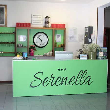 Serenella מלון לידו די ג'סולו