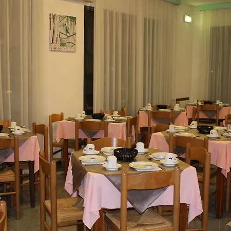 Serenella Hotel 3*