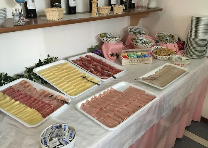 Serenella Szálloda 3*