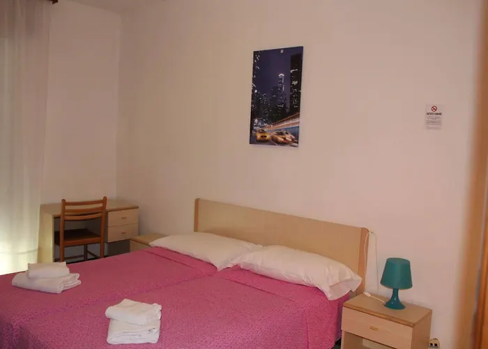 Szálloda Serenella 3*