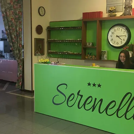 Serenella リド・ディ・イエゾロ
